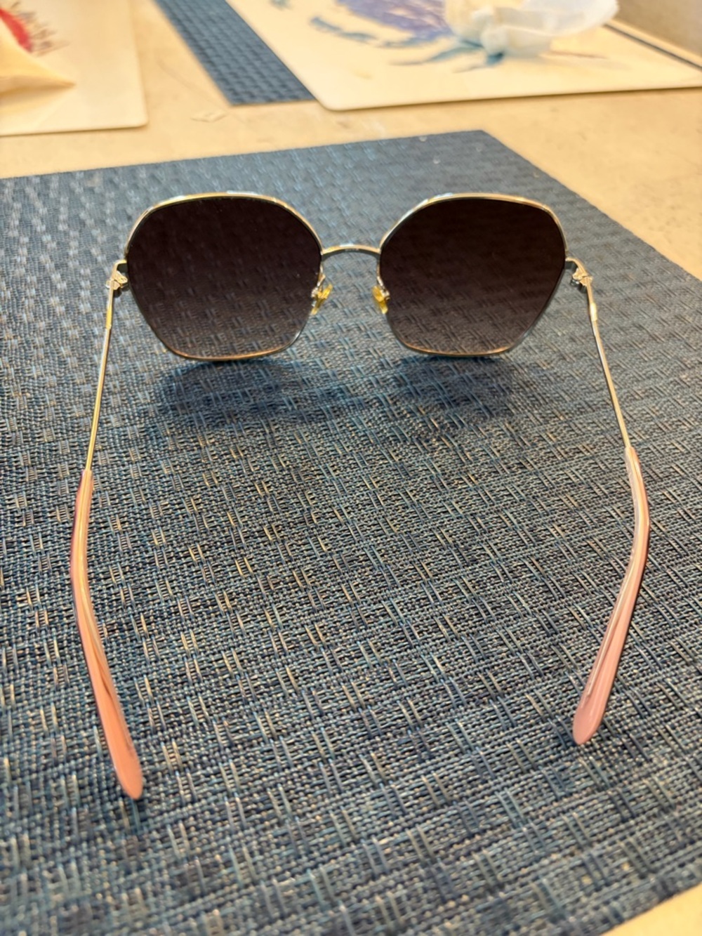 Kate Spade gold rimmed sunglasses with case - Picture 15 of 16